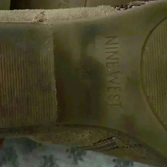 Nine West Suede ankle Booties - Picture 6 of 8